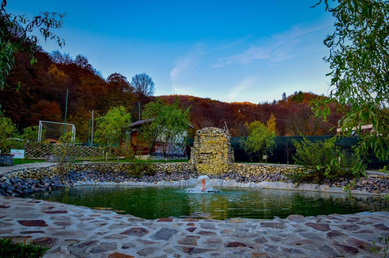 Green Property Dofteana 외부 사진